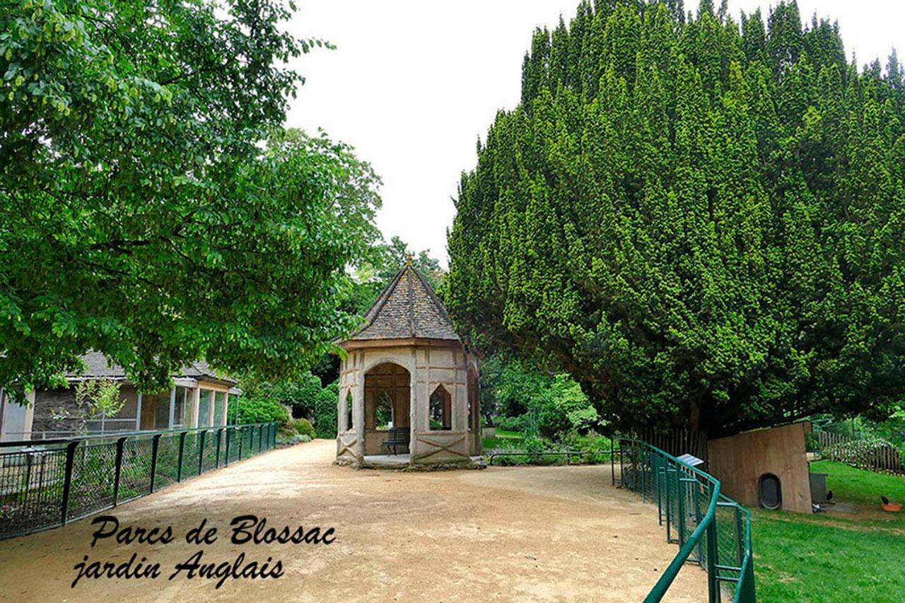 Appartamento Les Jardins Du Clain Poitiers Esterno foto