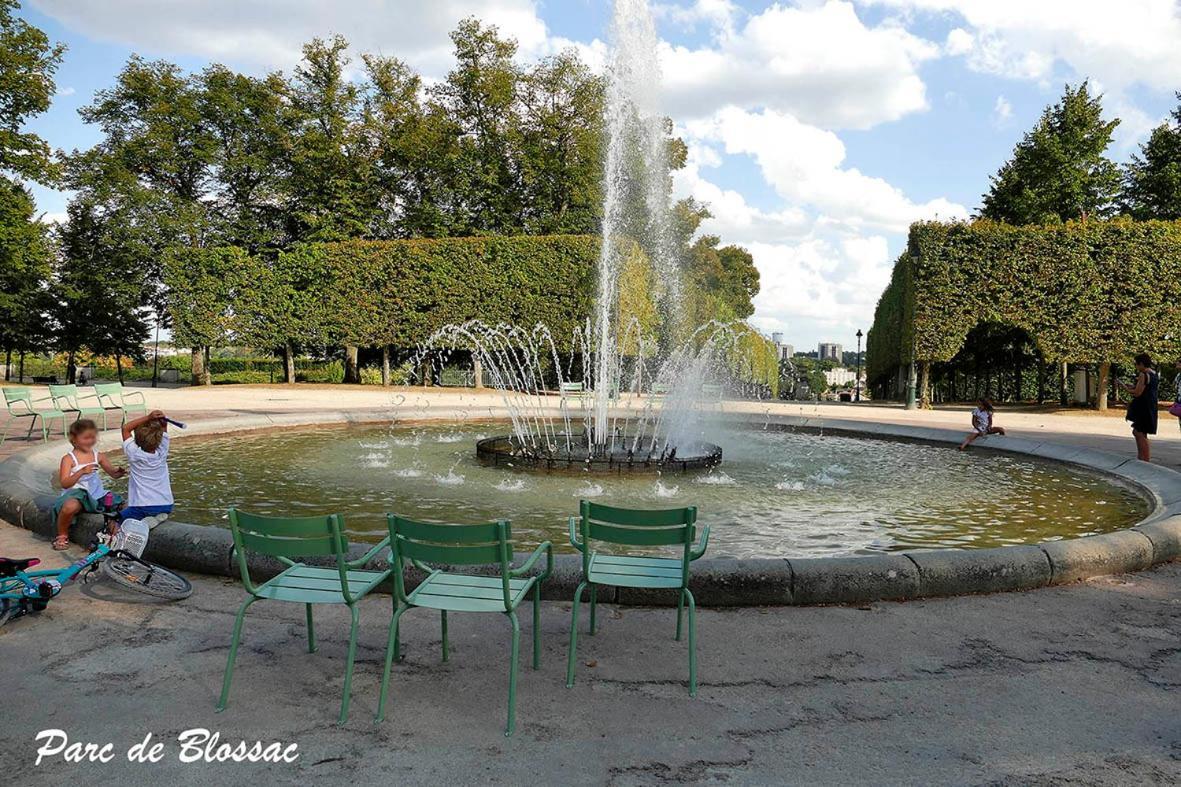 Appartamento Les Jardins Du Clain Poitiers Esterno foto